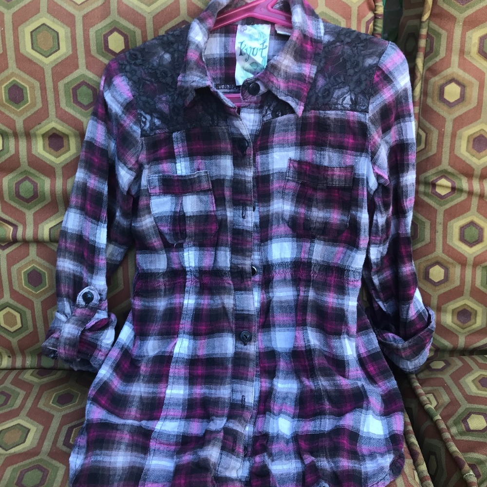 Girls Sz Small button down flannel shirt